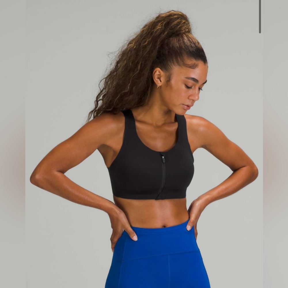 Enlite Front-Zip High Support Sports Bra Size 32B